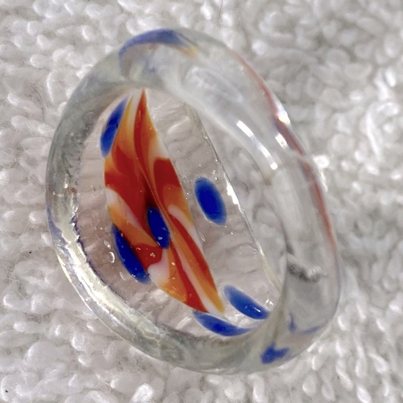 Vintage Art Glass Handmade Red Orange Blue Band Ring - Picture 9 of 11